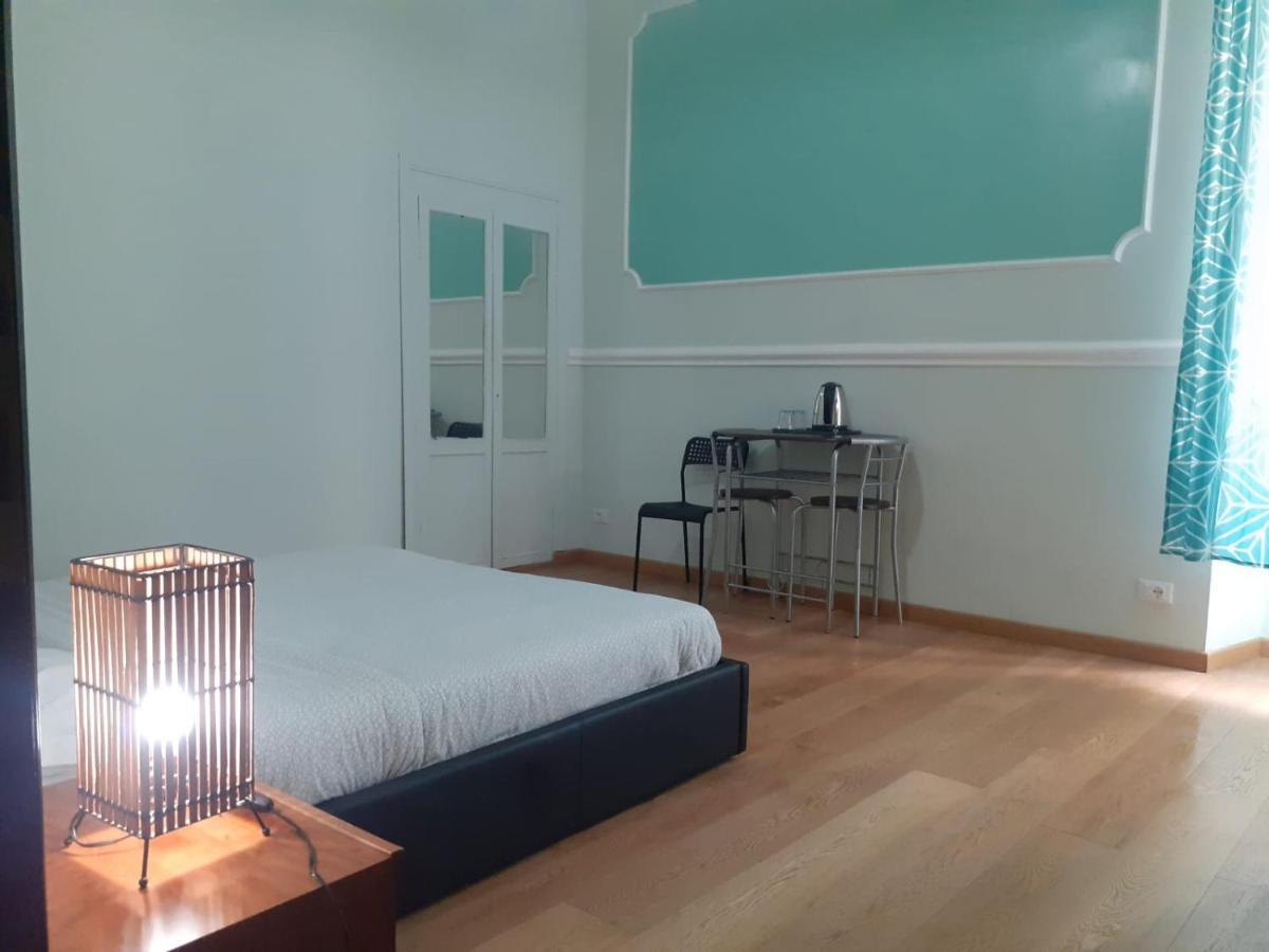 Auberge de jeunesse R.T. House'S à Rome Extérieur photo